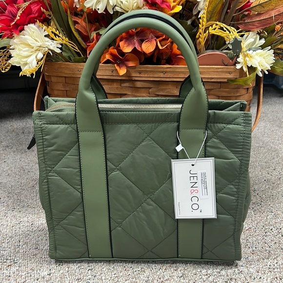 Jen and Co Quilted Bag - Picture 1 of 6